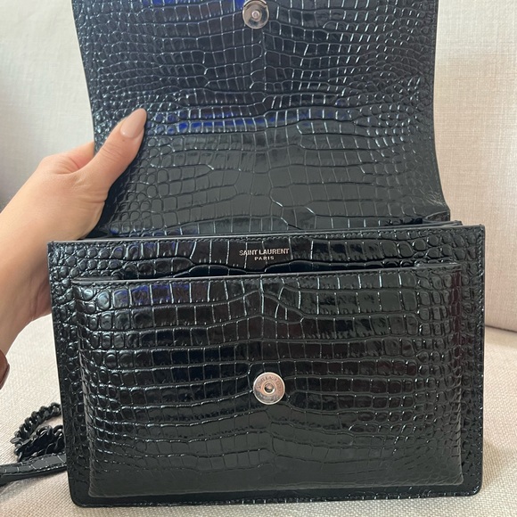 YSL Black Croc Messenger bag, 6 months of use, great condition. 100% authentic - Picture 5 of 5